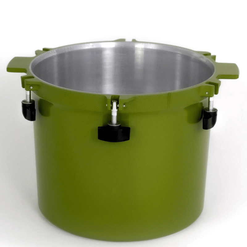 Metal-to-metal sealing system of All American 1930 Pressure Canner